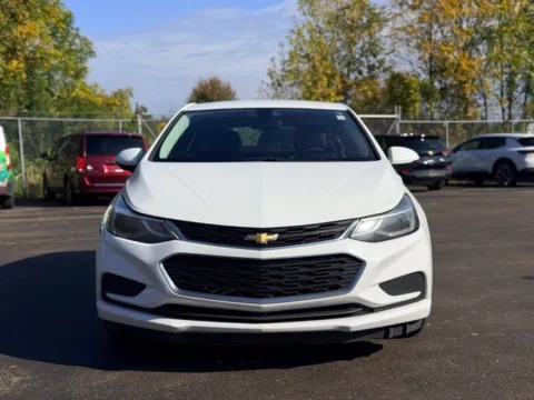Photos of 2017 Chevrolet Cruze LT for sale in Davison, MI at Hank Graff Chevrolet Davison
