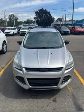 Photos of 2013 Ford Escape SEL for sale in Davison, MI at Hank Graff Chevrolet Davison