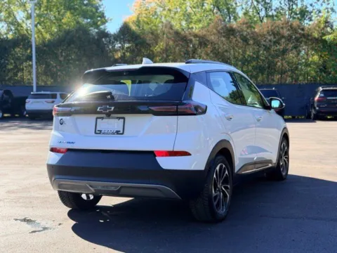 More photos of 2023 Chevrolet Bolt EUV Premier at Hank Graff Chevrolet Davison, MI
