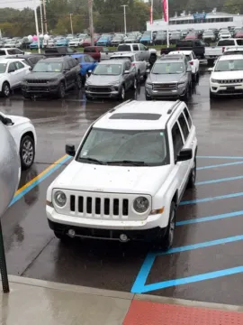 White 2017 Jeep Patriot Latitude for sale in Davison, MI