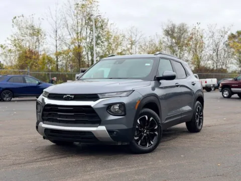 Photos of 2021 Chevrolet TrailBlazer LT for sale in Davison, MI at Hank Graff Chevrolet Davison