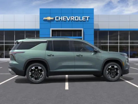 More photos of 2027 Chevrolet Traverse LT at Hank Graff Chevrolet Davison, MI