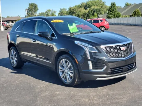 Another view of 2024 Cadillac XT5 Premium Luxury for sale in Davison, MI at Hank Graff Chevrolet Davison