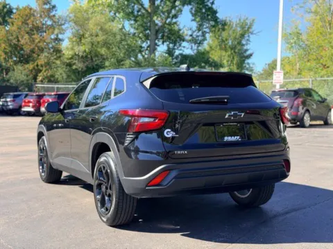 More photos of 2024 Chevrolet Trax LS at Hank Graff Chevrolet Davison, MI