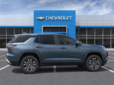 More photos of 2027 Chevrolet Equinox LT at Hank Graff Chevrolet Davison, MI