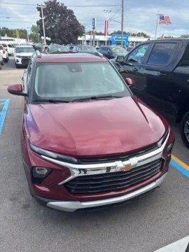 Photos of 2024 Chevrolet TrailBlazer LT for sale in Davison, MI at Hank Graff Chevrolet Davison