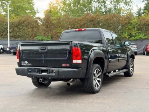 More photos of 2011 GMC Sierra 1500 Denali at Hank Graff Chevrolet Davison, MI