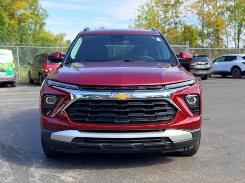 Photos of 2024 Chevrolet TrailBlazer LT for sale in Davison, MI at Hank Graff Chevrolet Davison