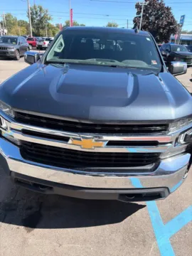 Photos of 2021 Chevrolet Silverado 1500 LT for sale in Davison, MI at Hank Graff Chevrolet Davison