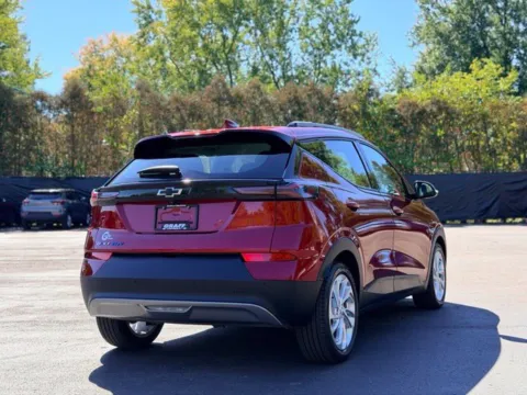 More photos of 2023 Chevrolet Bolt EUV LT at Hank Graff Chevrolet Davison, MI