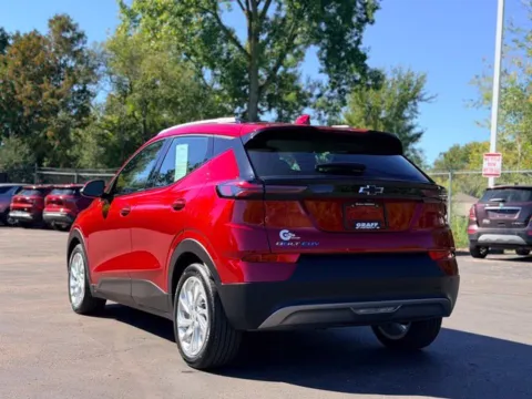 More photos of 2023 Chevrolet Bolt EUV LT at Hank Graff Chevrolet Davison, MI