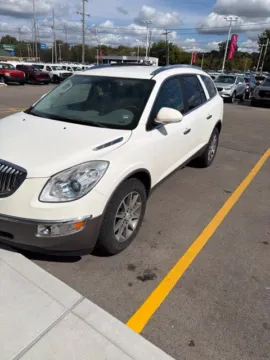 White 2011 Buick Enclave CXL for sale in Davison, MI