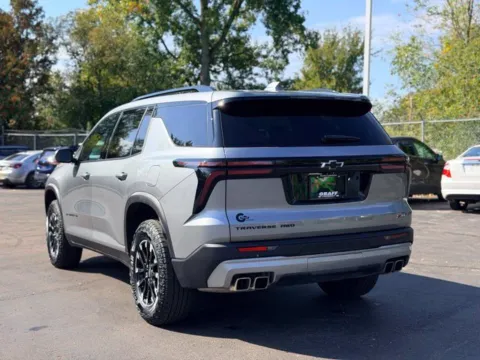 More photos of 2025 Chevrolet Traverse Z71 at Hank Graff Chevrolet Davison, MI