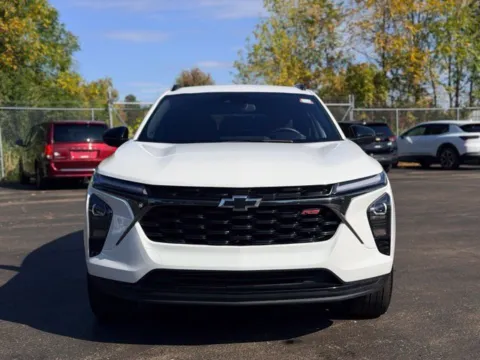 Photos of 2025 Chevrolet Trax 2RS for sale in Davison, MI at Hank Graff Chevrolet Davison