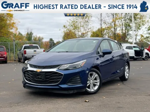 Blue 2019 Chevrolet Cruze LT for sale in Davison, MI