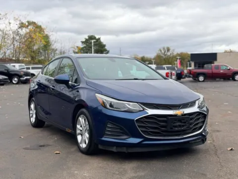 Another view of 2019 Chevrolet Cruze LT for sale in Davison, MI at Hank Graff Chevrolet Davison
