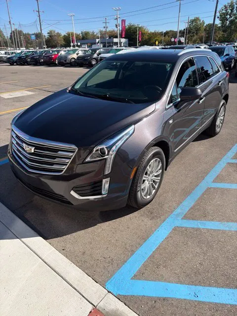 Gray 2017 Cadillac XT5 Luxury for sale in Davison, MI