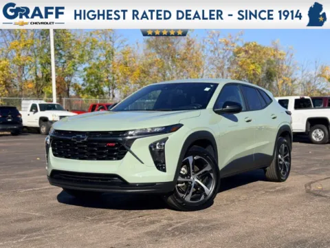 Green 2024 Chevrolet Trax 1RS for sale in Davison, MI