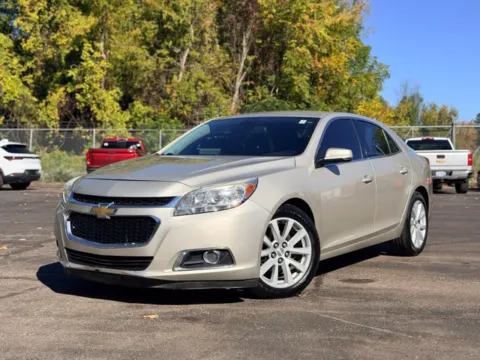 Photos of 2014 Chevrolet Malibu LT for sale in Davison, MI at Hank Graff Chevrolet Davison