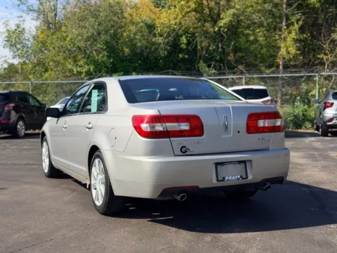 More photos of 2007 Lincoln MKZ at Hank Graff Chevrolet Davison, MI