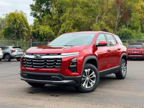 Photos of 2026 Chevrolet Equinox LT for sale in Davison, MI at Hank Graff Chevrolet Davison