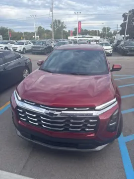 Photos of 2026 Chevrolet Equinox LT for sale in Davison, MI at Hank Graff Chevrolet Davison