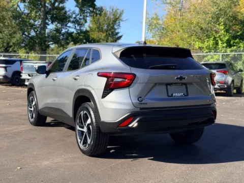 More photos of 2024 Chevrolet Trax 1RS at Hank Graff Chevrolet Davison, MI
