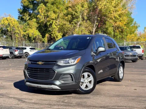 Photos of 2018 Chevrolet Trax LT for sale in Davison, MI at Hank Graff Chevrolet Davison