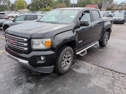 Black 2017 GMC Canyon SLE1 for sale in Davison, MI