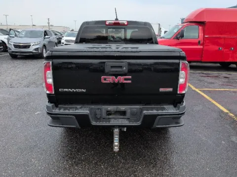 More photos of 2017 GMC Canyon SLE1 at Hank Graff Chevrolet Davison, MI