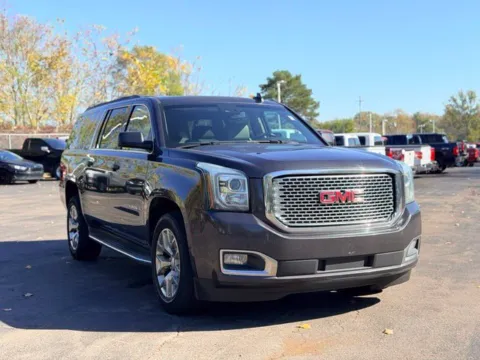 More photos of 2015 GMC Yukon XL SLT 1500 at Hank Graff Chevrolet Davison, MI
