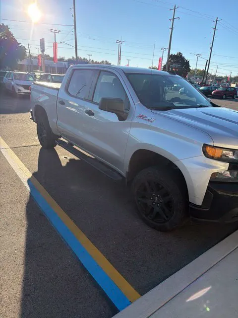 Silver 2021 Chevrolet Silverado 1500 Custom Trail Boss for sale in Davison, MI