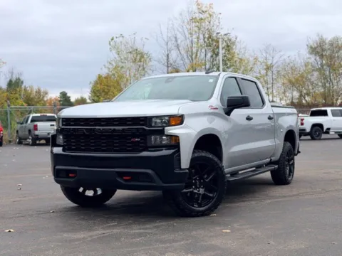 Photos of 2021 Chevrolet Silverado 1500 Custom Trail Boss for sale in Davison, MI at Hank Graff Chevrolet Davison