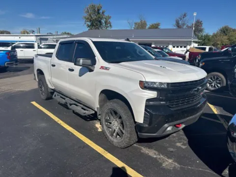 Photos of 2021 Chevrolet Silverado 1500 LT Trail Boss for sale in Davison, MI at Hank Graff Chevrolet Davison