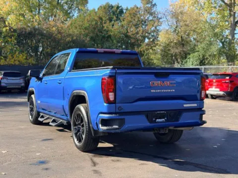 More photos of 2023 GMC Sierra 1500 Elevation at Hank Graff Chevrolet Davison, MI