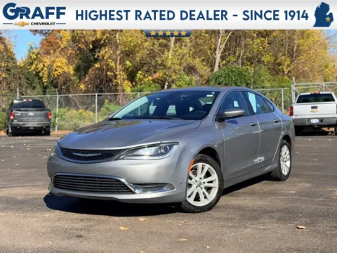 Silver 2015 Chrysler 200 Limited for sale in Davison, MI