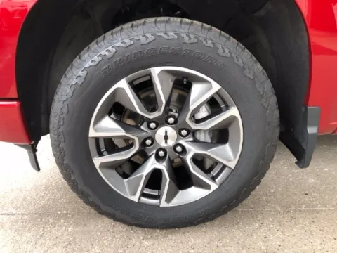More photos of 2024 Chevrolet Silverado 1500 RST at Hank Graff Chevrolet Davison, MI