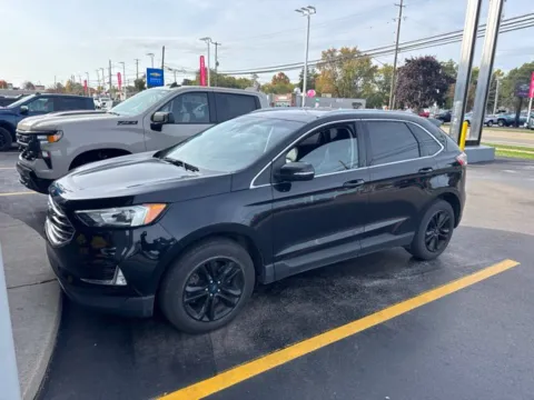 Black 2019 Ford Edge SEL for sale in Davison, MI