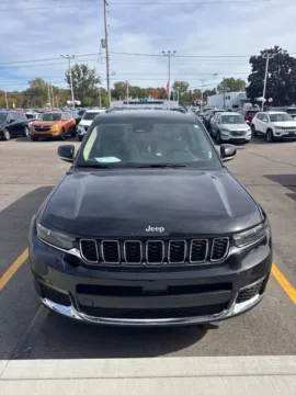 Photos of 2021 Jeep Grand Cherokee L Limited for sale in Davison, MI at Hank Graff Chevrolet Davison