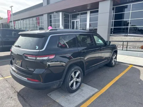 More photos of 2021 Jeep Grand Cherokee L Limited at Hank Graff Chevrolet Davison, MI