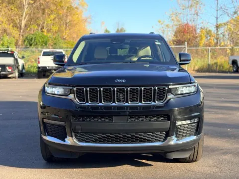 Photos of 2021 Jeep Grand Cherokee L Limited for sale in Davison, MI at Hank Graff Chevrolet Davison