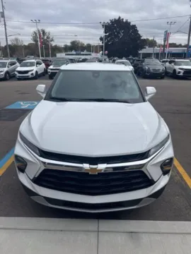 Photos of 2025 Chevrolet Blazer LT for sale in Davison, MI at Hank Graff Chevrolet Davison