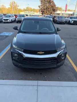 Photos of 2021 Chevrolet TrailBlazer LS for sale in Davison, MI at Hank Graff Chevrolet Davison