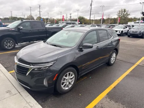 Photos of 2022 Chevrolet Equinox LT for sale in Davison, MI at Hank Graff Chevrolet Davison