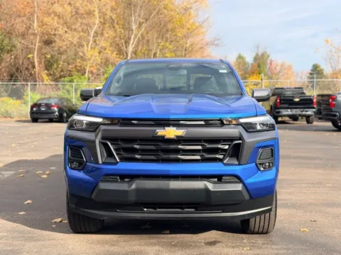 Photos of 2023 Chevrolet Colorado LT for sale in Davison, MI at Hank Graff Chevrolet Davison