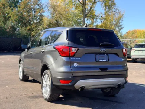 More photos of 2019 Ford Escape SE at Hank Graff Chevrolet Davison, MI