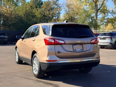 More photos of 2018 Chevrolet Equinox LT at Hank Graff Chevrolet Davison, MI