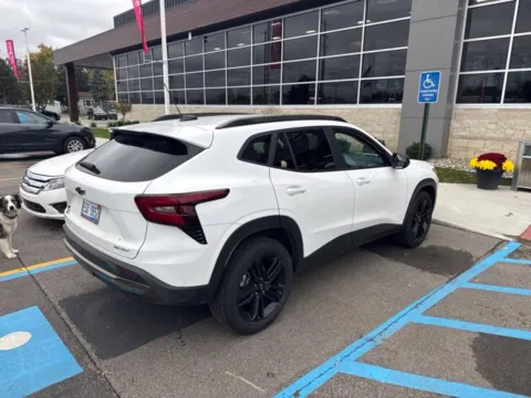 More photos of 2025 Chevrolet Trax ACTIV at Hank Graff Chevrolet Davison, MI