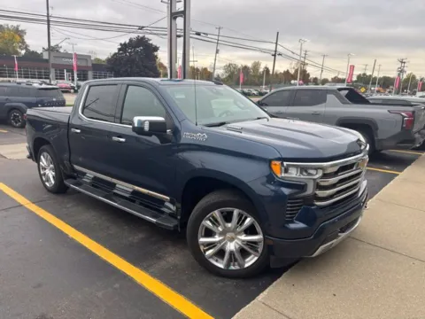More photos of 2022 Chevrolet Silverado 1500 High Country at Hank Graff Chevrolet Davison, MI