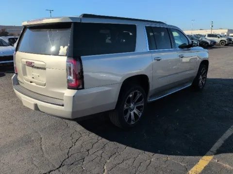 More photos of 2015 GMC Yukon XL SLE 1500 at Hank Graff Chevrolet Davison, MI